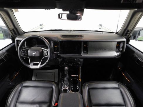 Used 2024 Ford Bronco Badlands image 41