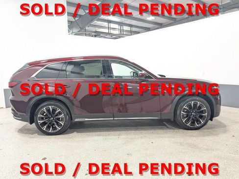 Used 2025 MAZDA CX-90 Plug-In Hybrid w/ Premium Plus AWD/4WD image 2