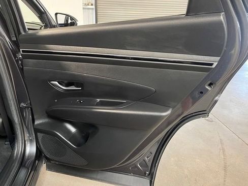Used 2023 Hyundai Tucson SEL FWD image 15