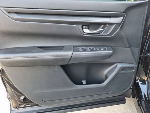 Certified 2025 Honda CR-V Sport image 14