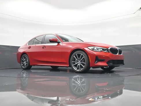 Used 2022 BMW 330i 330i w/ Premium Package image 18