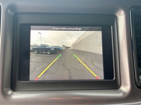 Used 2022 Dodge Challenger R/T w/ Blacktop Package image 9