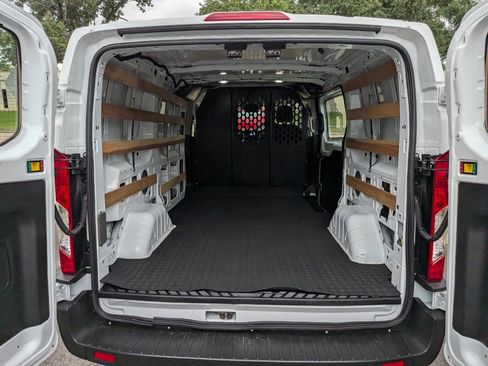 Used 2025 Ford Transit 250 Low Roof w/ Exterior Upgrade Package RWD image 20