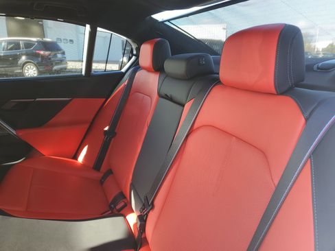 New 2026 BMW M5 Base image 24