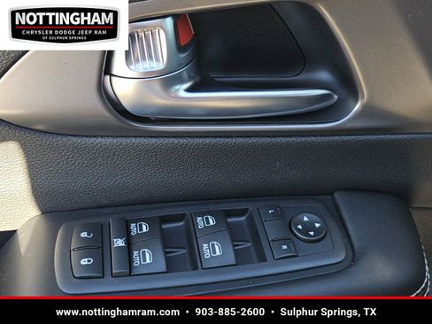 New 2026 Chrysler Voyager LX image 21