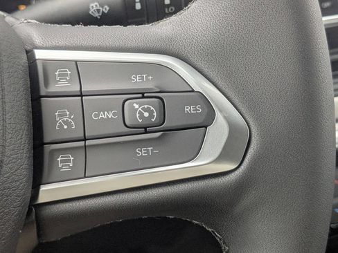 New 2026 Jeep Compass Limited w/ Sun, Sound & Navigation Group AWD/4WD image 20