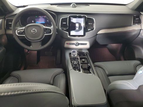 Certified 2023 Volvo XC90 T8 Ultimate w/ Protection Package Premier image 17