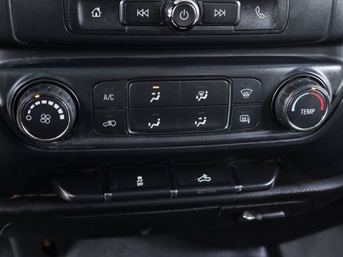 Used 2018 Chevrolet Silverado 2500 W/T w/ WT Convenience Package image 32