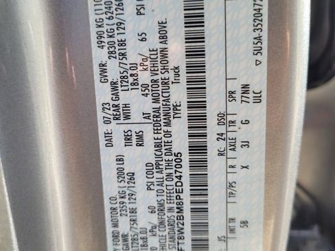 Used 2023 Ford F250 Lariat w/ Lariat Ultimate Package AWD/4WD image 11