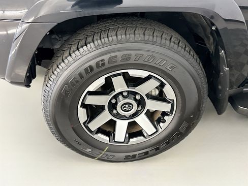 Used 2024 Toyota 4Runner TRD Off-Road image 11