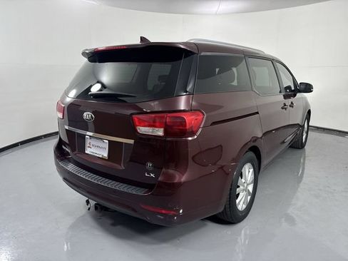 Used 2016 Kia Sedona LX w/ LX Convenience Package image 35