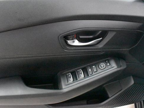 Certified 2023 Honda Accord LX image 19