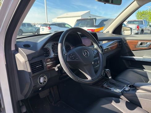 Used 2010 Mercedes-Benz GLK 350 2WD image 10