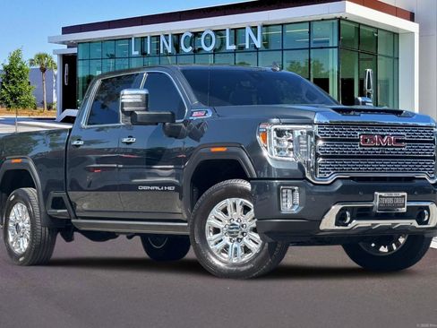 Used 2022 GMC Sierra 2500 Denali w/ Denali Ultimate Package AWD/4WD image 2
