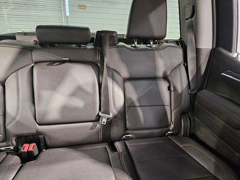 Used 2023 Chevrolet Silverado 1500 LTZ AWD/4WD image 14
