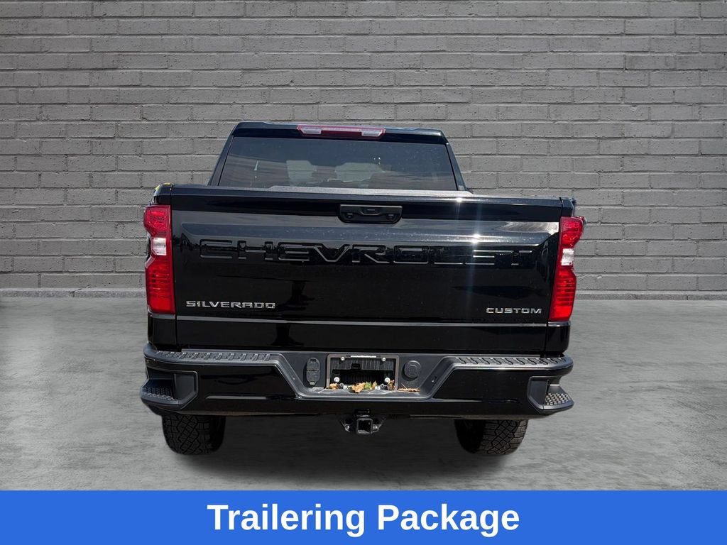 Used 2023 Chevrolet Silverado 1500 Custom Trail Boss AWD/4WD image 7