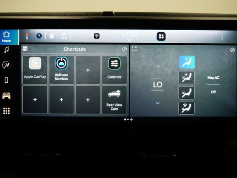 Used 2025 Jeep Wrangler Unlimited Sport AWD/4WD image 18