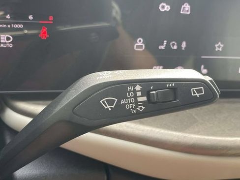 Certified 2025 Audi Q5 Premium Plus AWD/4WD image 25