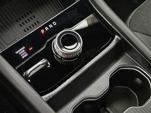 New 2026 Jeep Grand Cherokee Altitude AWD/4WD image 20