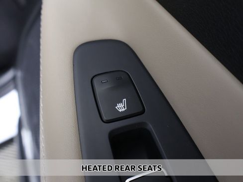 Used 2023 Hyundai Santa Fe Limited image 10