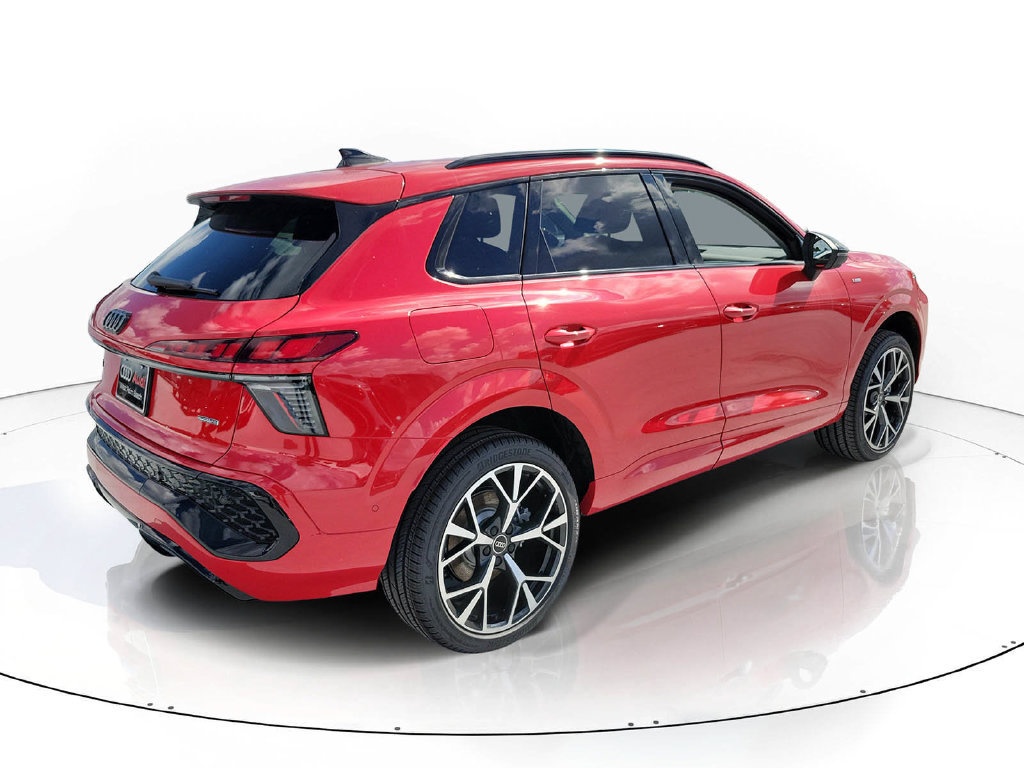 New 2026 Audi Q3 quattro 2.0T AWD/4WD image 4