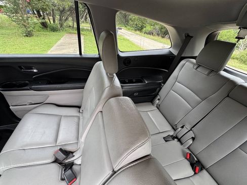 Used 2017 Honda Pilot EX-L image 30