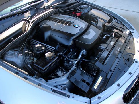 Used 2007 BMW 650i Coupe image 26