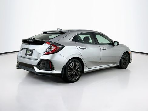 Used 2018 Honda Civic EX image 9