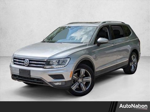 Used 2020 Volkswagen Tiguan SEL AWD/4WD image 1