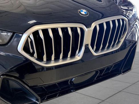 Used 2024 BMW X6 xDrive40i w/ Premium Package AWD/4WD image 30