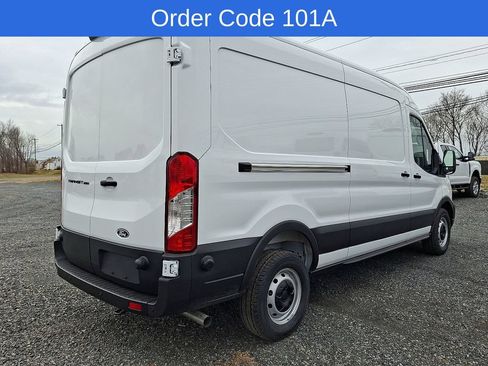 New 2026 Ford Transit 250 148 Medium Roof w/ Load Area Protection Package RWD image 3