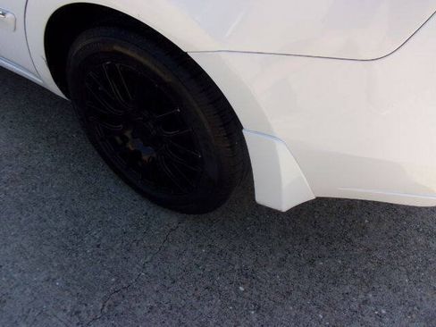 Used 2012 Nissan Sentra 2.0 S FWD image 11