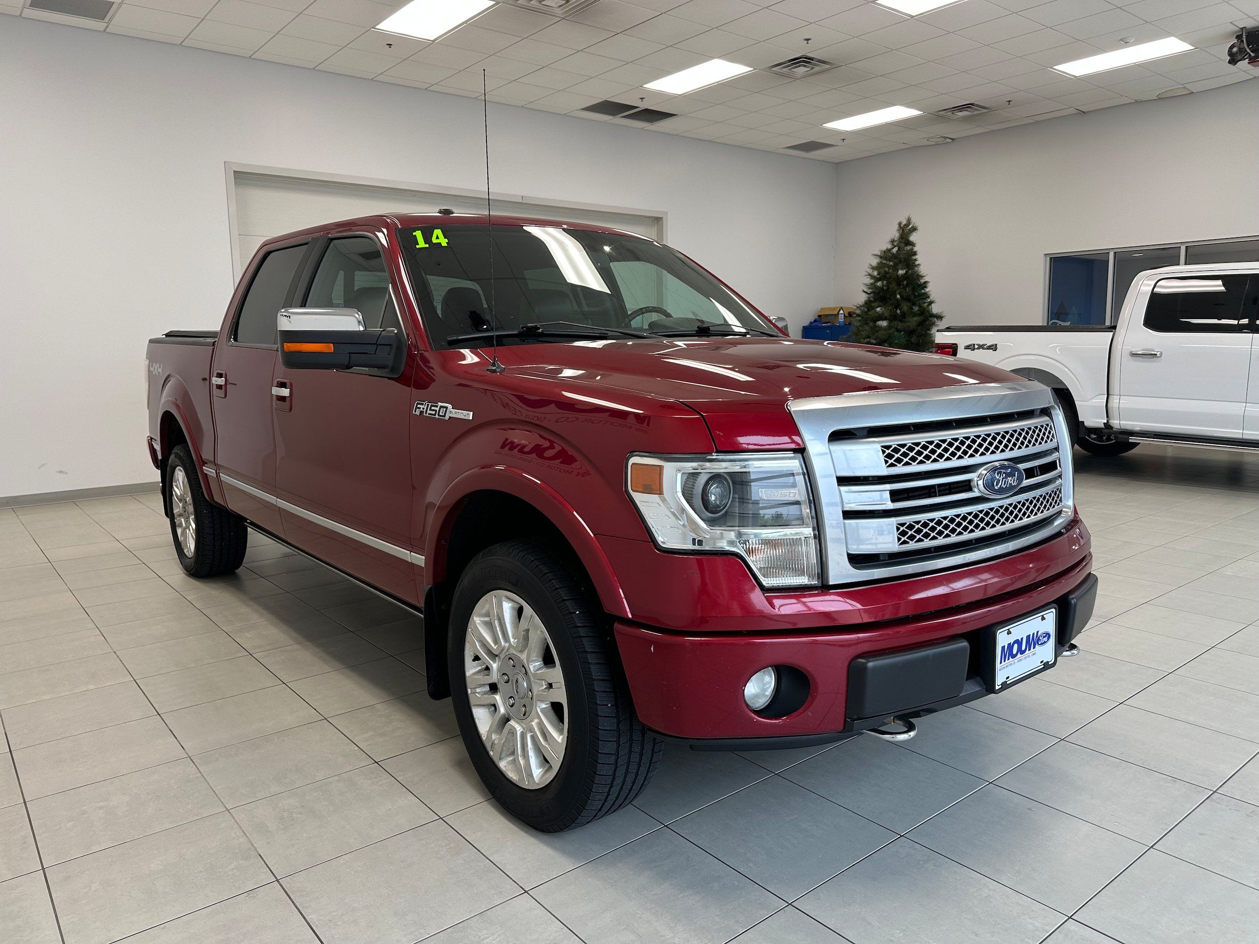 Used 2014 Ford F150 Platinum AWD/4WD image 4