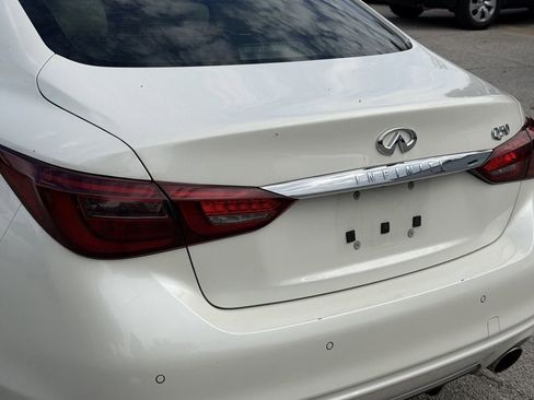 Used 2018 INFINITI Q50 Luxe w/ Sensory Package (Luxe) RWD image 11