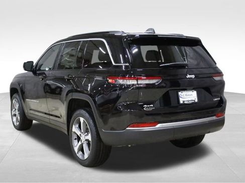 New 2026 Jeep Grand Cherokee Limited image 9