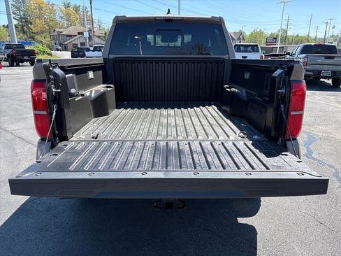 New 2026 Toyota Tacoma TRD Off-Road AWD/4WD image 29
