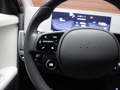 Used 2024 Hyundai Ioniq 5 SEL image 19