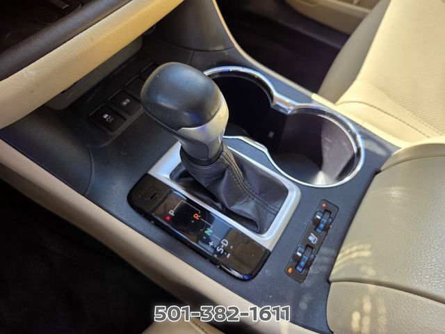 Used 2019 Toyota Highlander Limited Platinum FWD image 32