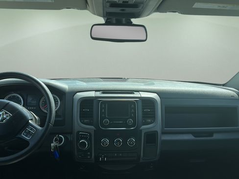 Used 2016 RAM 1500 Tradesman w/ Popular Equipment Group AWD/4WD image 9