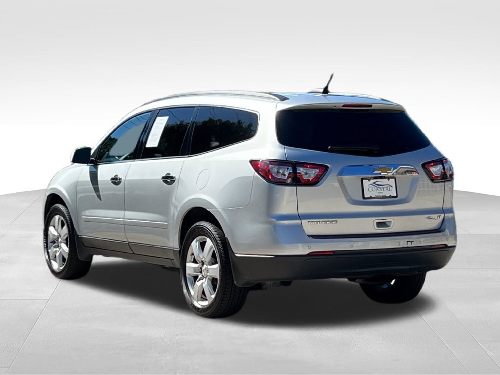 Used 2017 Chevrolet Traverse LT w/ Traveler's Package FWD image 15