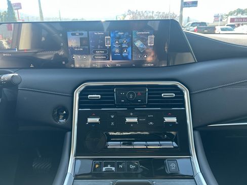 New 2026 Nissan Armada SV image 18