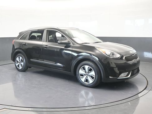 Used 2019 Kia Niro LX image 8