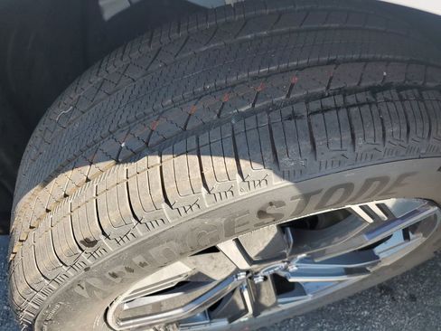 New 2025 Nissan Murano SL image 39