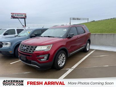 Used 2017 Ford Explorer XLT w/ Equipment Group 202A
