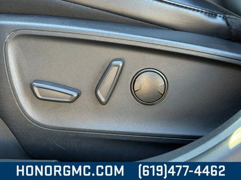 Used 2024 Ford Escape ST-Line image 23