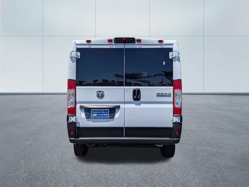 Used 2025 RAM ProMaster 2500 w/ U-Haul Equipment Group FWD image 5