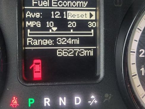 Used 2017 RAM 2500 Tradesman w/ Chrome Appearance Group AWD/4WD image 25