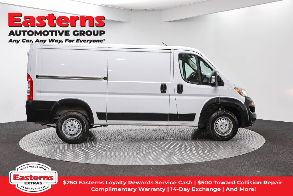 Used 2025 RAM ProMaster 2500 w/ Convenience Group FWD image 5