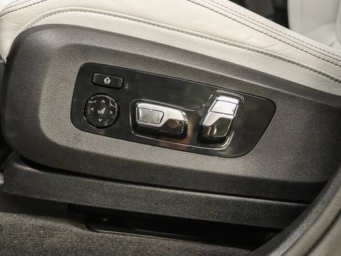 Used 2026 BMW X5 sDrive40i w/ M Sport Package RWD image 20