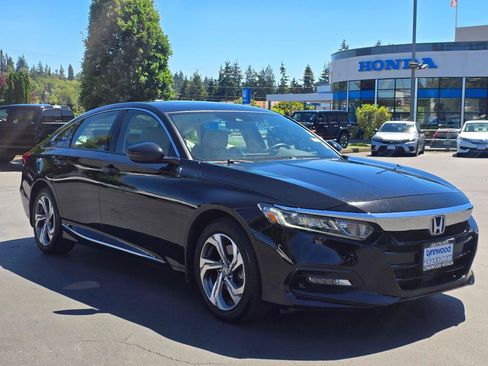 Used 2018 Honda Accord EX-L image 9
